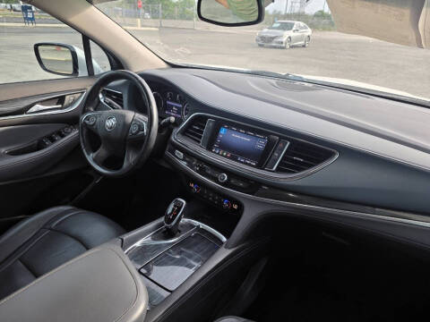 2021 Buick Enclave Essence