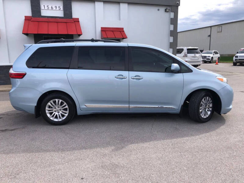 2017 Toyota Sienna