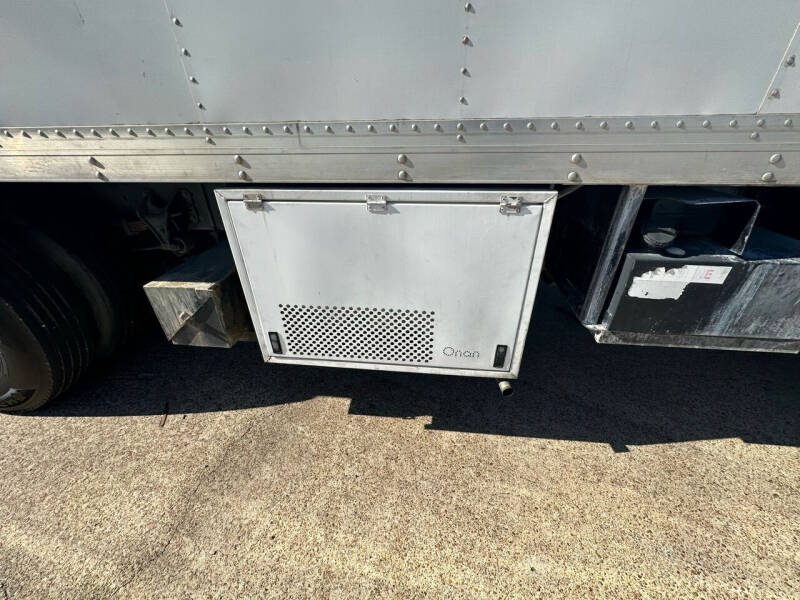 2005 Ford F-650 Super Duty