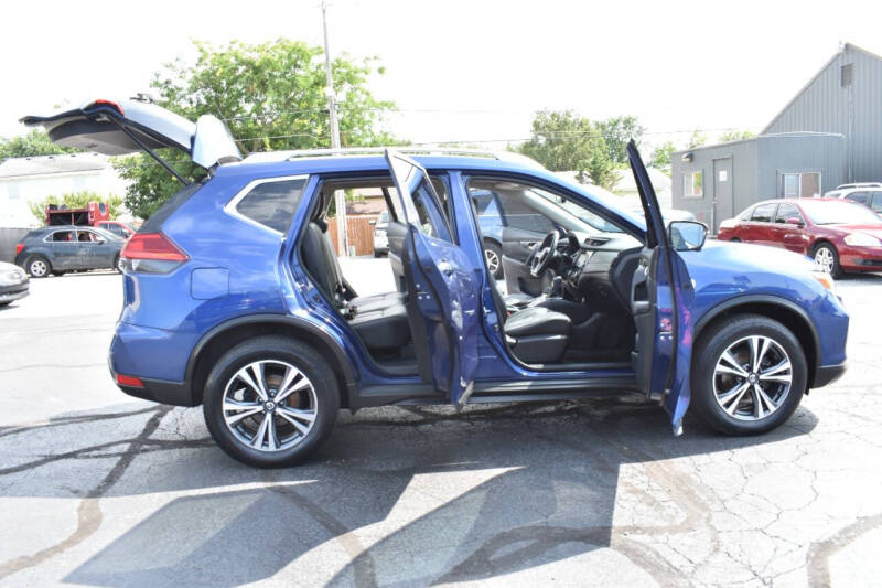 2017 Nissan Rogue SL
