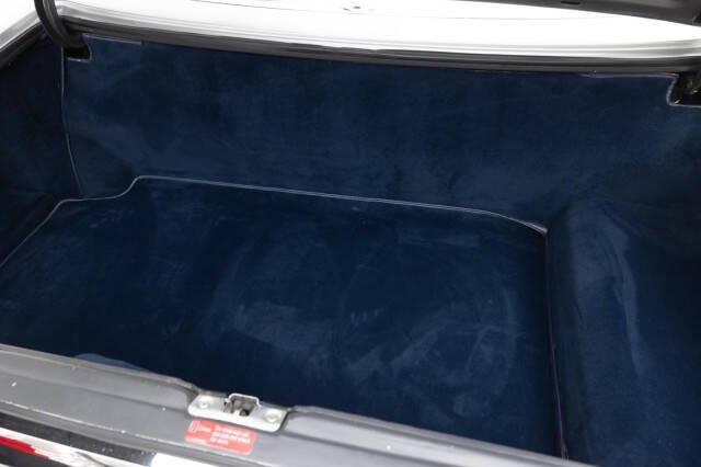 1986 Mercedes-Benz 560-Class 560 SL