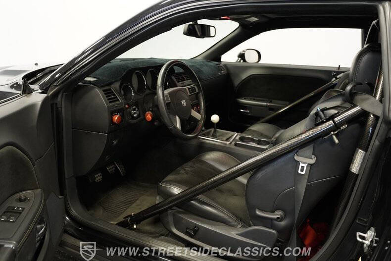 2010 Dodge Challenger SRT8