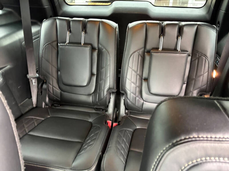 2017 Ford Explorer Platinum