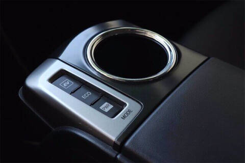 2017 Toyota Prius v Two