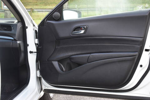 2013 Acura ILX 2.0L w/Tech