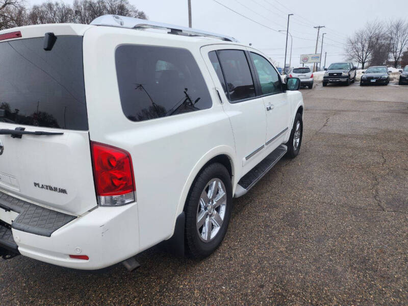 2011 Nissan Armada Platinum