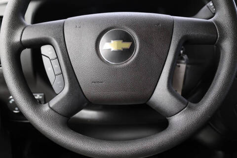 2025 Chevrolet Express LT 3500