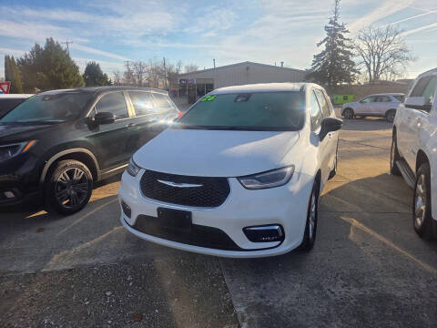 2026 Chrysler Pacifica Select