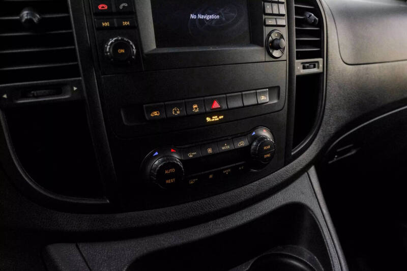 2017 Mercedes-Benz Metris