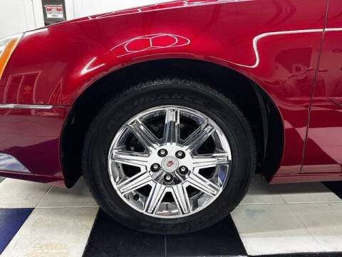 2011 Cadillac DTS Premium Collection