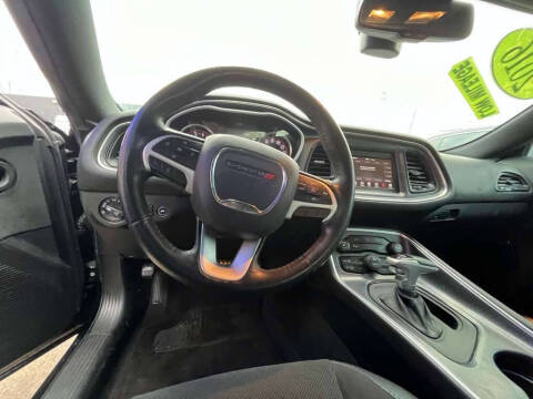 2016 Dodge Challenger R/T Scat Pack