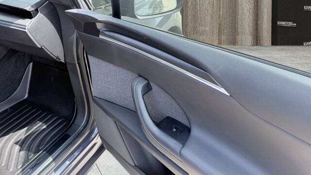 2023 Tesla Model X Plaid