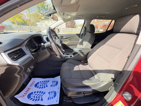 2017 GMC Acadia SLE-2