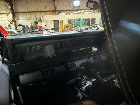 1990 Land Rover Defender