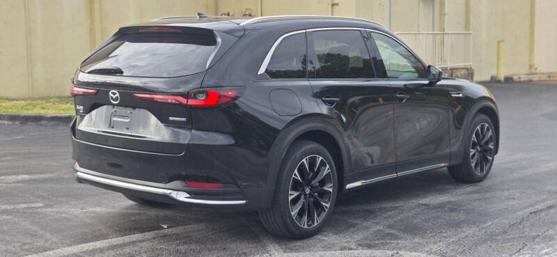 2024 Mazda CX-90 Plug-in Hybrid Premium