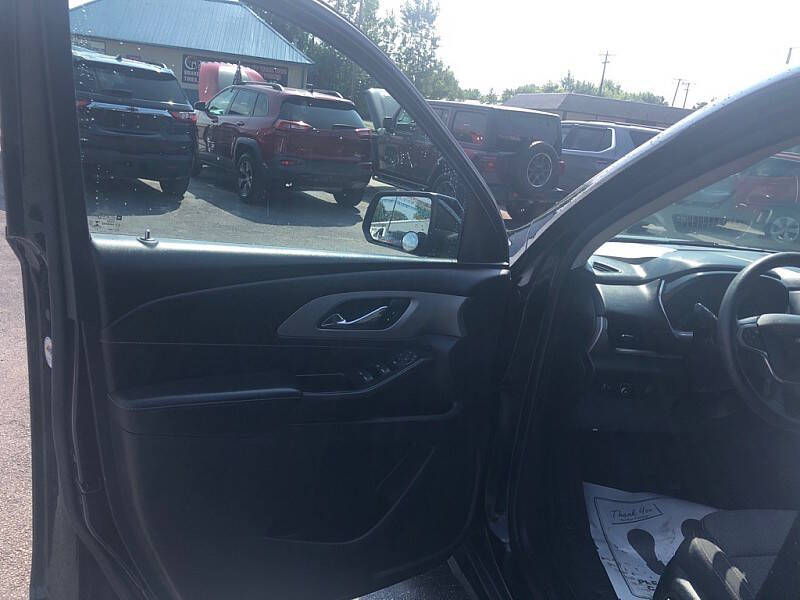 2021 Chevrolet Traverse LS