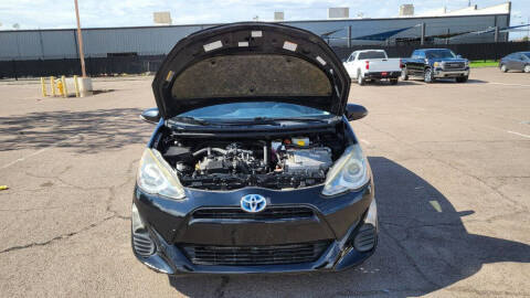 2016 Toyota Prius c Two