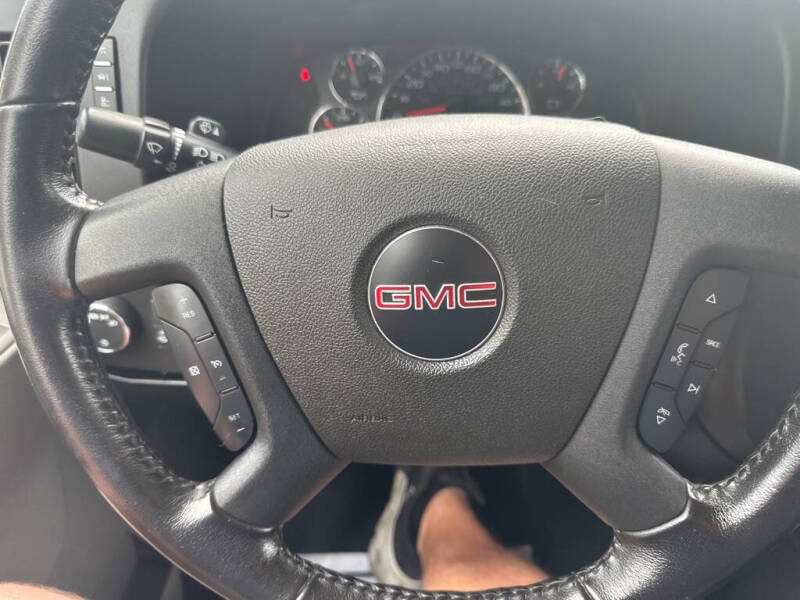 2021 GMC Savana 2500