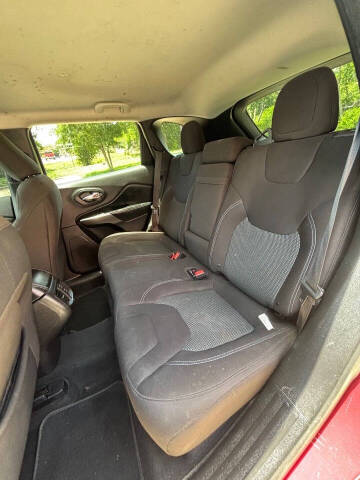 2019 Jeep Cherokee Latitude