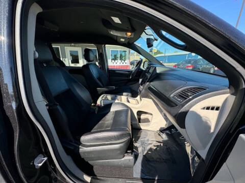 2017 Dodge Grand Caravan SXT