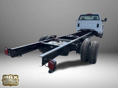 2023 Chevrolet Silverado 6500HD