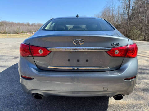 2016 Infiniti Q50 2.0T Premium