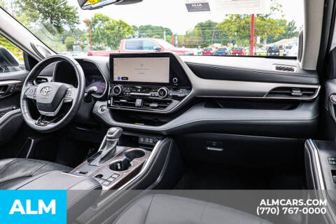 2023 Toyota Highlander Hybrid Limited