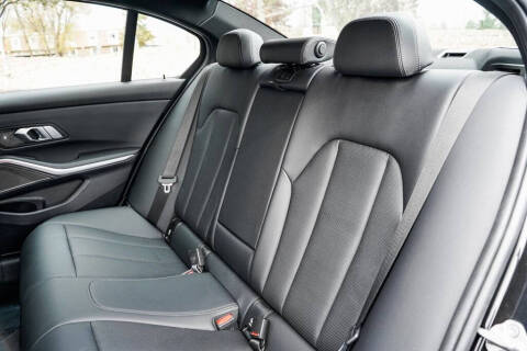 2023 BMW 3 Series 330i xDrive