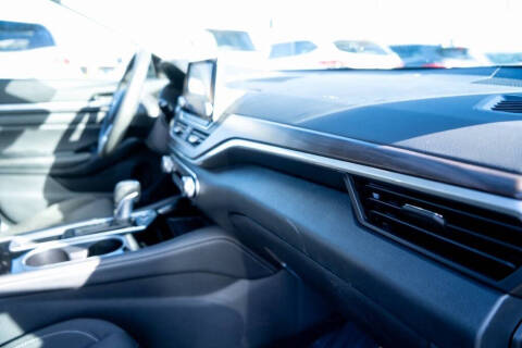 2023 Nissan Altima 2.5 SV