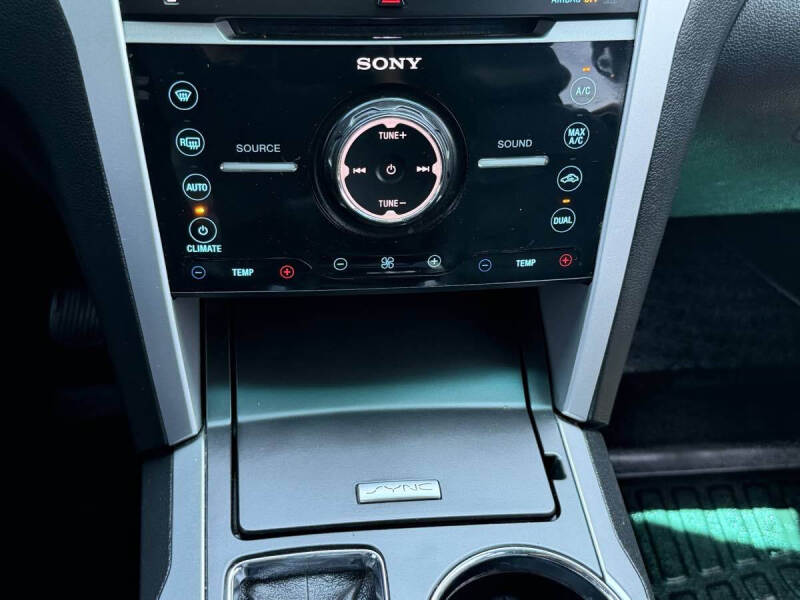 2015 Ford Explorer Sport