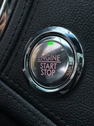 2018 Lincoln Continental Select