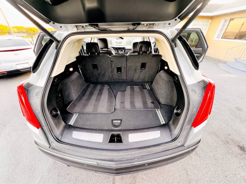 2018 Cadillac XT5 Luxury