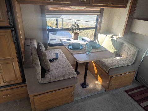 2008 Fleetwood RV Tioga 31M / 31ft
