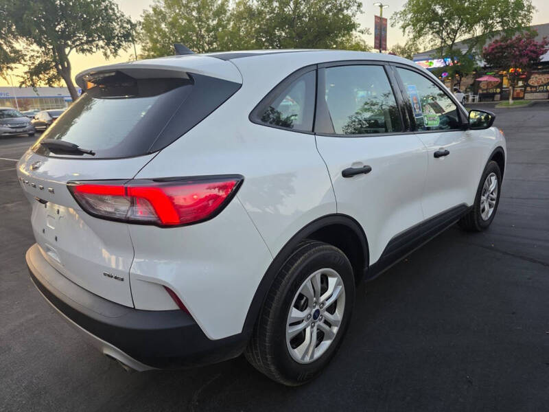 2021 Ford Escape S