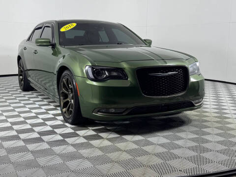2018 Chrysler 300 S