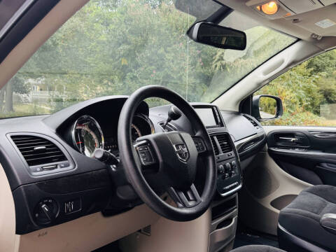 2019 Dodge Grand Caravan SE