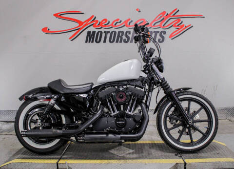 Harley-Davidson Iron 1200 Image