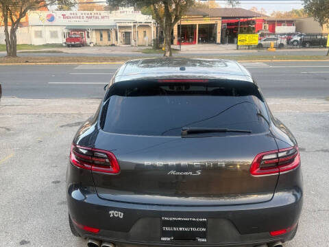 2017 Porsche Macan S