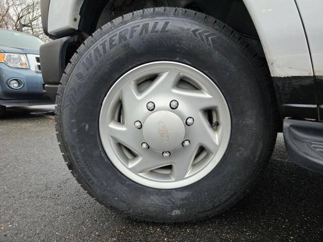 2013 Ford E-Series E-250