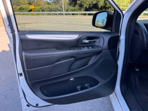 2015 Dodge Grand Caravan SE