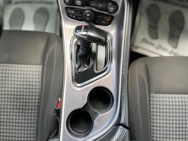 2020 Dodge Challenger SXT