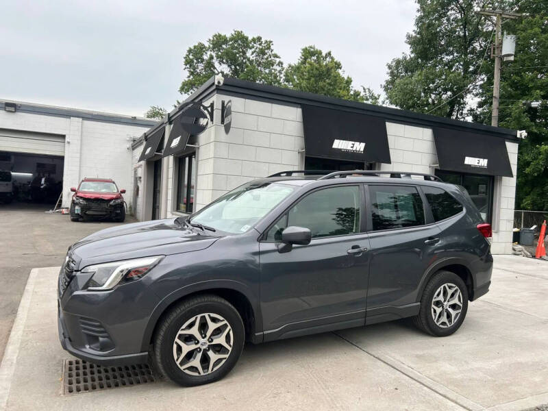 2022 Subaru Forester Premium