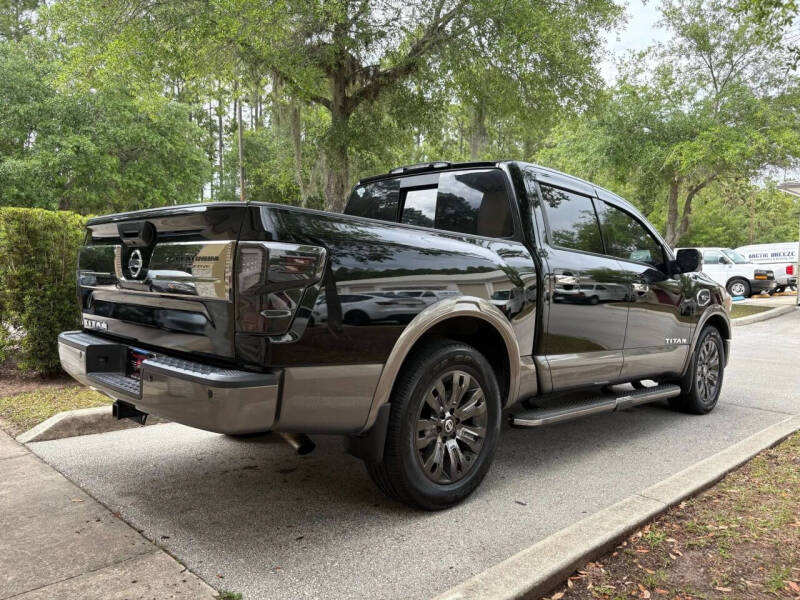 2017 Nissan Titan Platinum Reserve