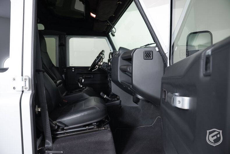 1991 Land Rover Defender