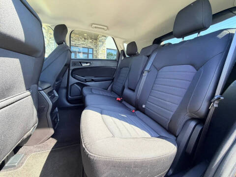 2015 Ford Edge SE