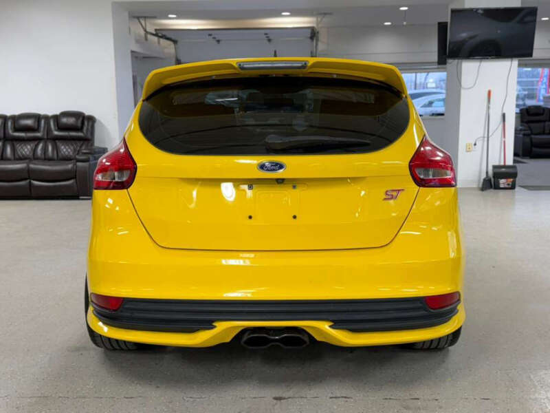 2017 Ford Focus ST