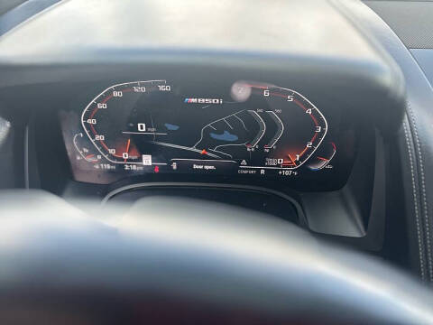 2022 BMW 8 Series M850i xDrive