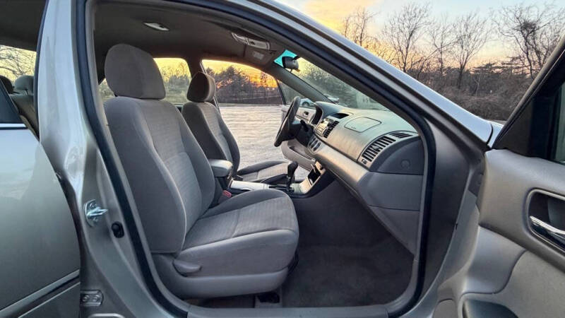 2006 Toyota Camry LE