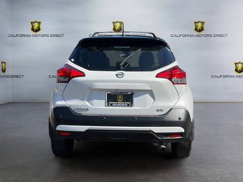 2020 Nissan Kicks SR