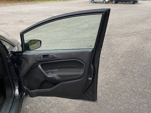 2018 Ford Fiesta SE